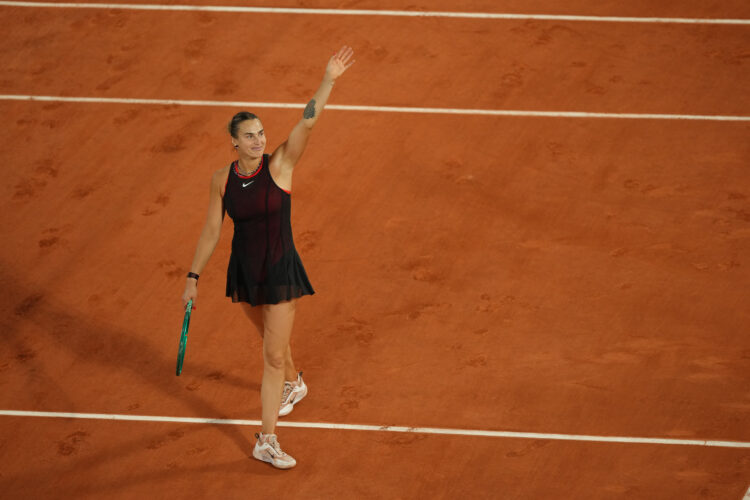 Fashion show ends in Paris as Sabalenka defeats Osaka at French Open